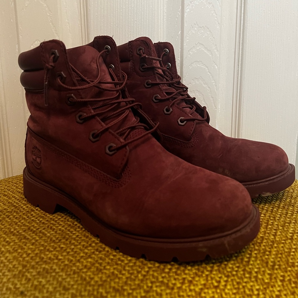 Maroon timberland boots